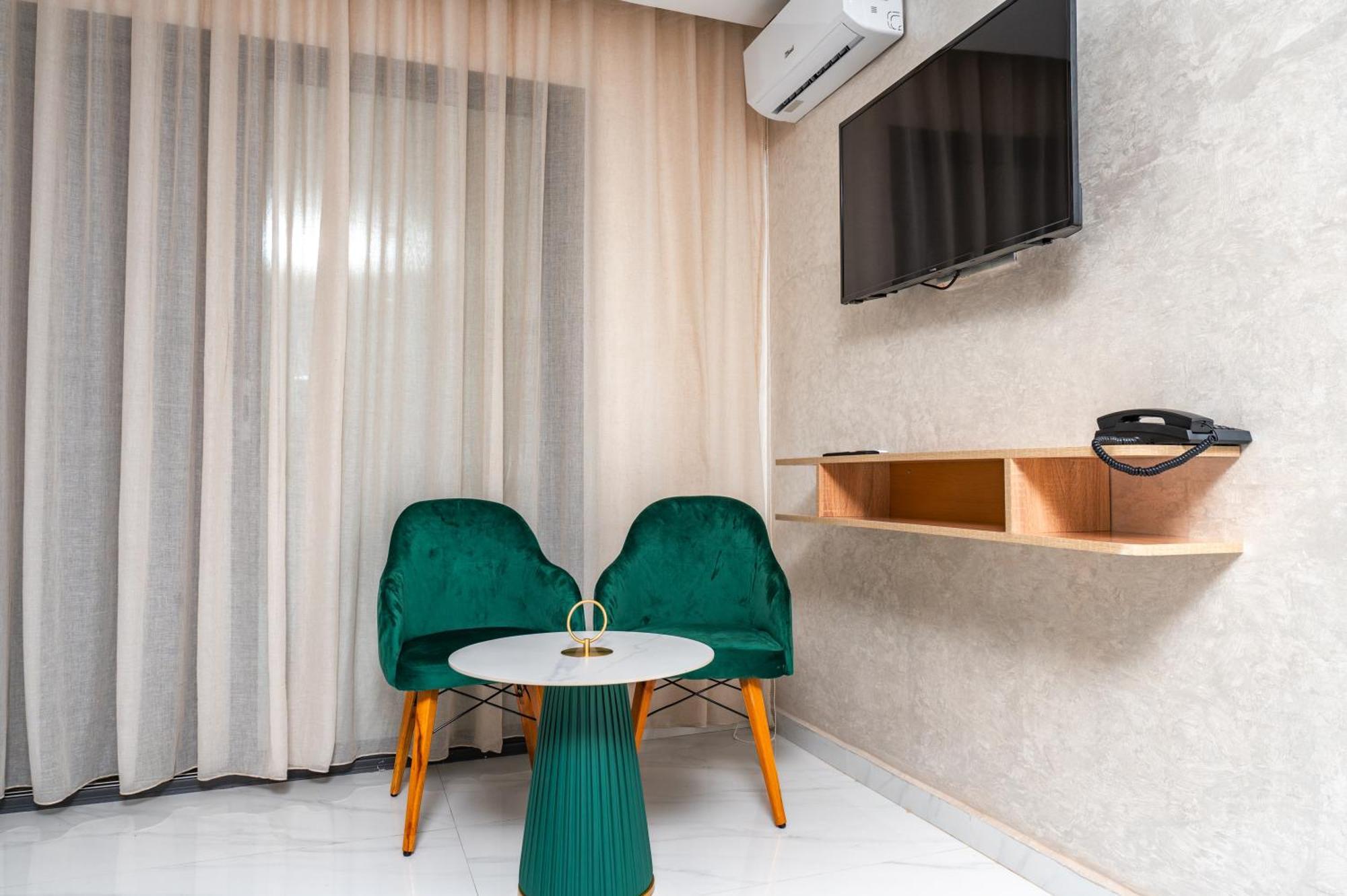 Maarif Elite Suites Casablanca Bagian luar foto
