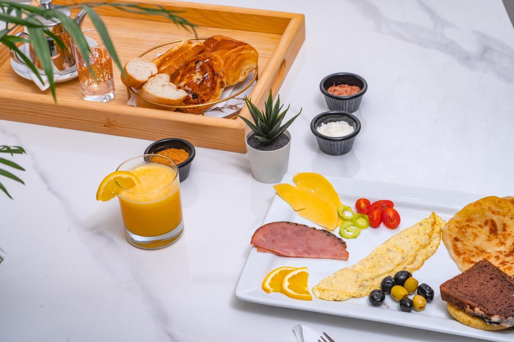 Maarif Elite Suites Casablanca Bagian luar foto