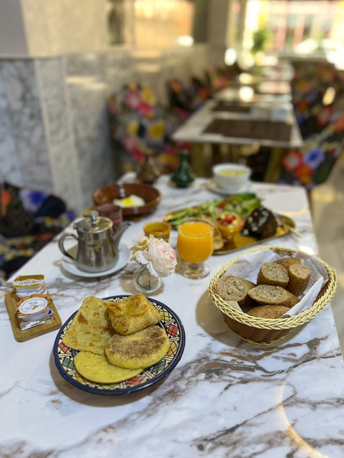 Maarif Elite Suites Casablanca Bagian luar foto